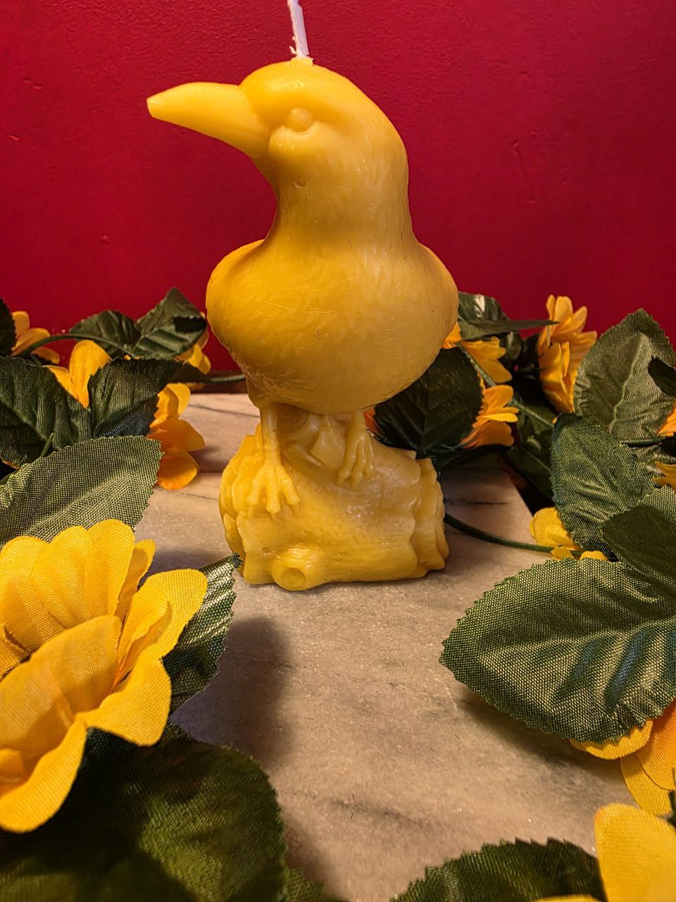 Golden Crow - pure beeswax candle