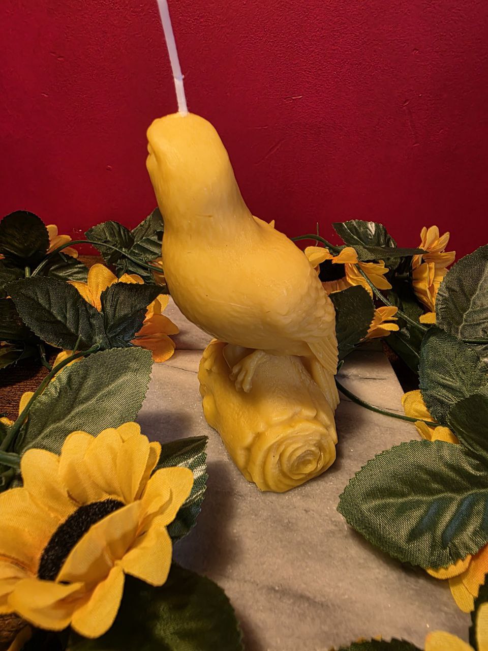 Golden Crow - pure beeswax candle