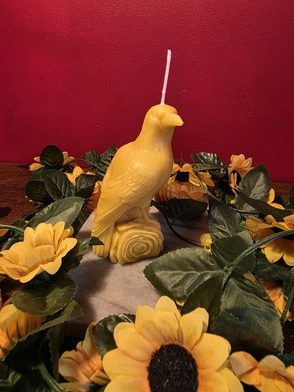 Golden Crow - pure beeswax candle